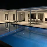 Nakolodge - 4 Chambres - Balneo - Jardin Et Piscine Privatifs